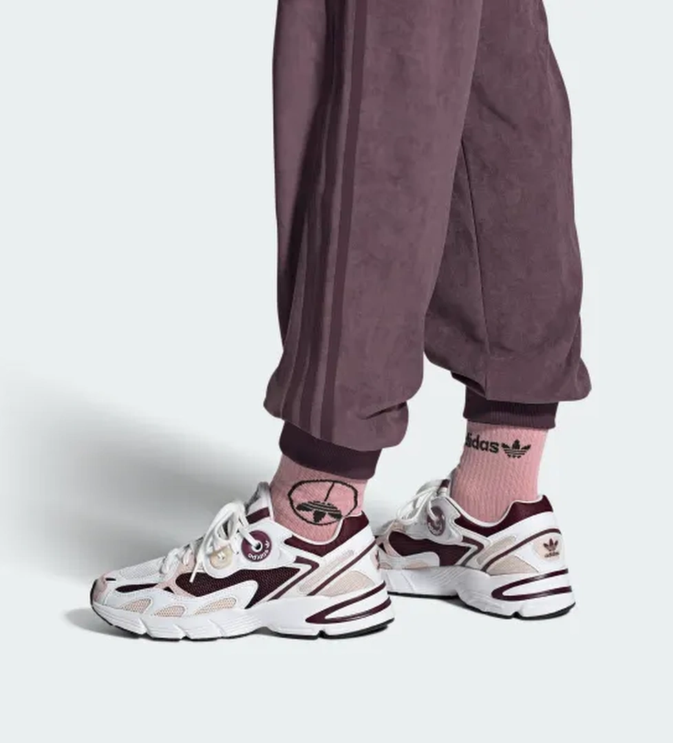 Adidas Maroon Wonder Quartz Cloud White Adidas Astir