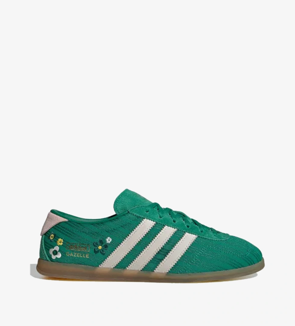 Bold Green Off White Gum