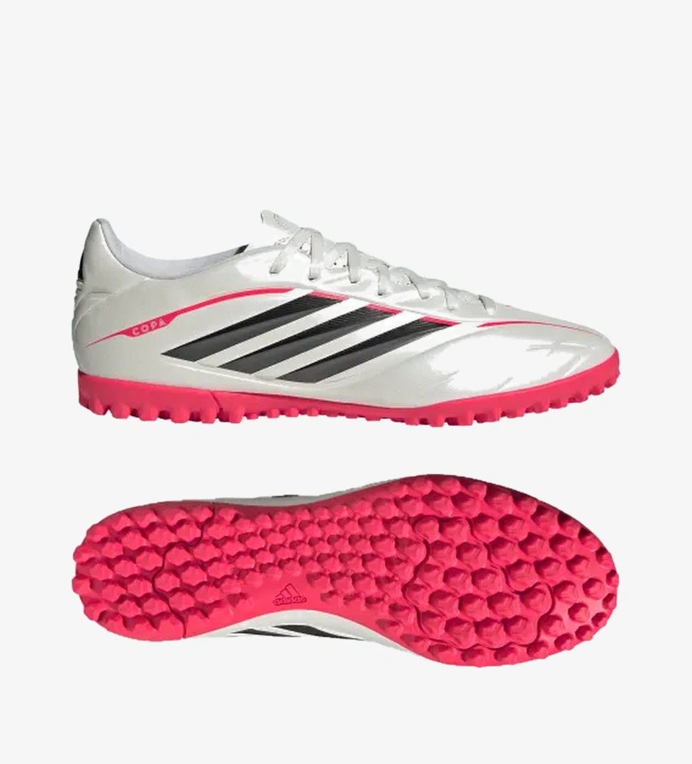 COPA PURE IV CLUB Halı Saha Kramponu