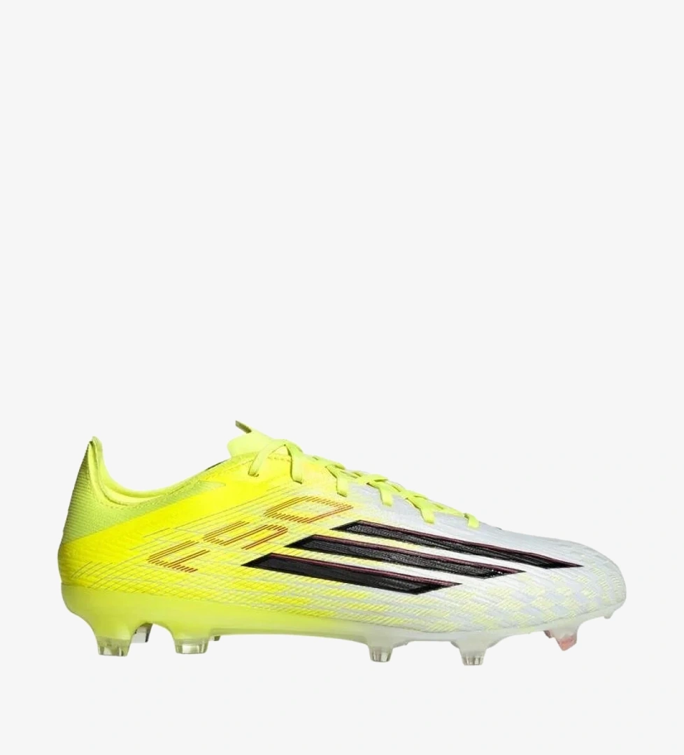 F50 Pro Çim Saha Kramponu
