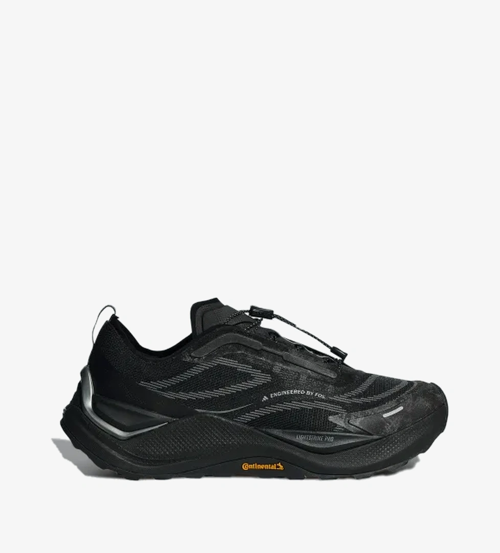 Core Black Iron Metallic Cloud White
