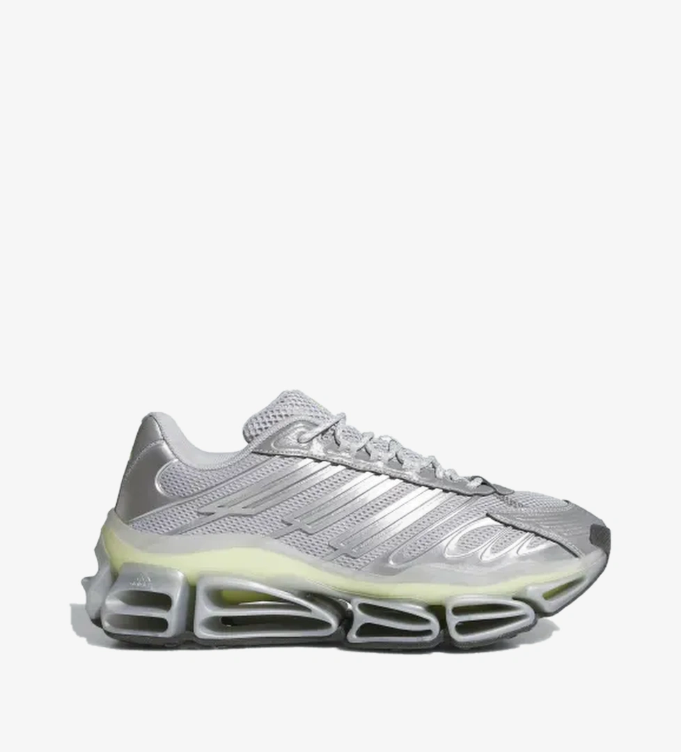 Silver Metallic Silver Metallic Core Black