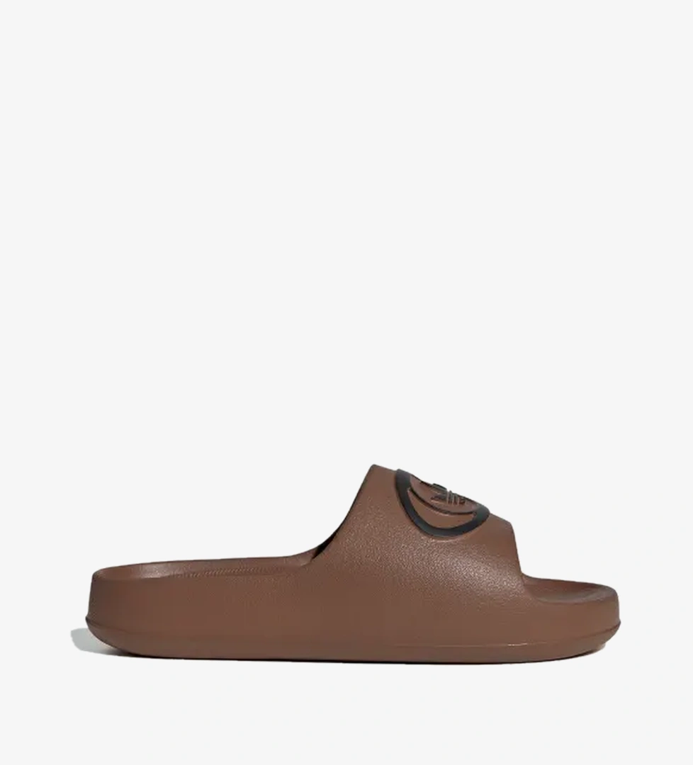 ADILETTE 00s TERLİK