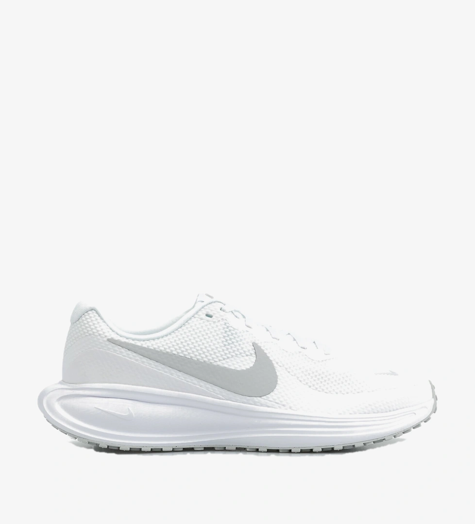 Nike Beyaz Nike Revolution 8