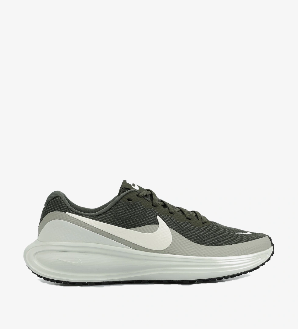 Nike Haki Nike Revolution 8
