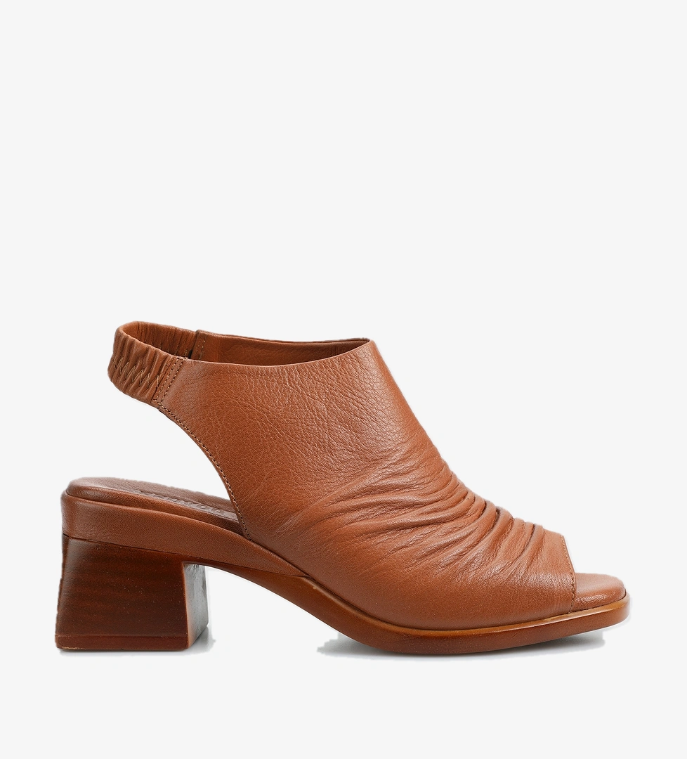 Taba Deri Kadın Düz Sandalet - Görsel 1