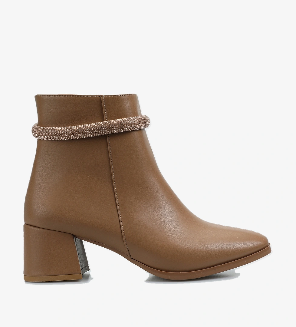 Vizon Kadın Bot - Görsel 1