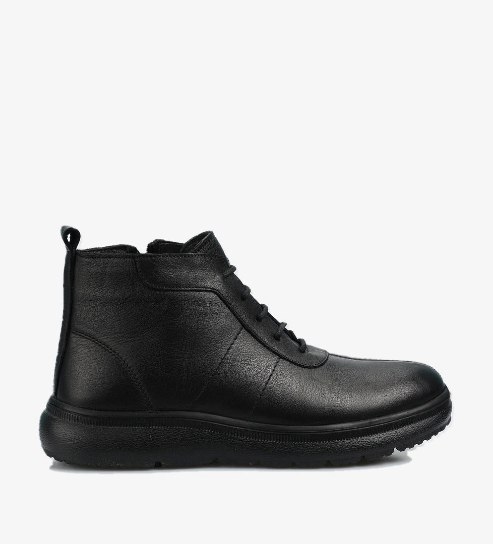 Siyah Deri Kadın Bot - Görsel 1