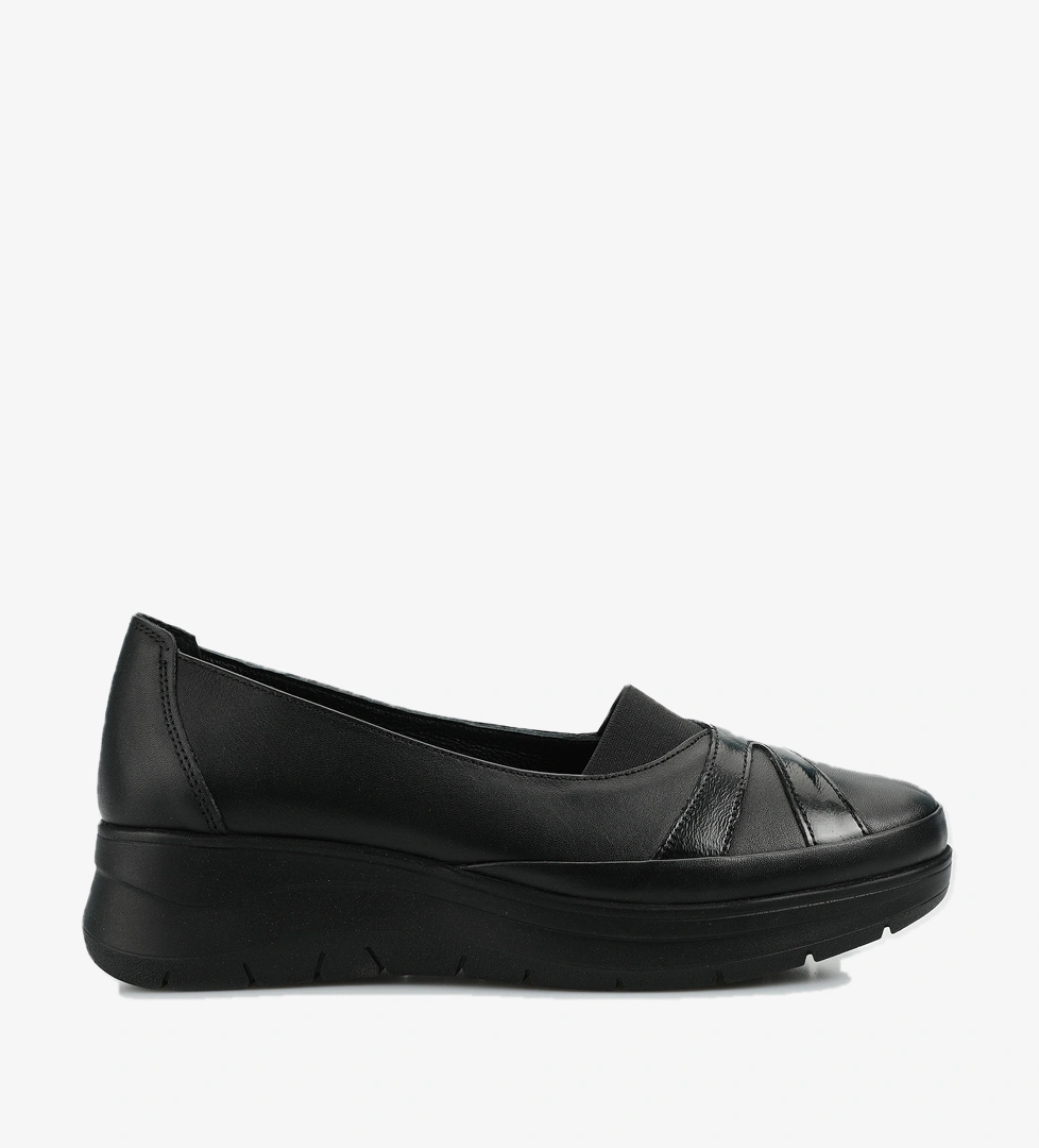 Siyah Deri Kadın Ayakkabı - Görsel 1