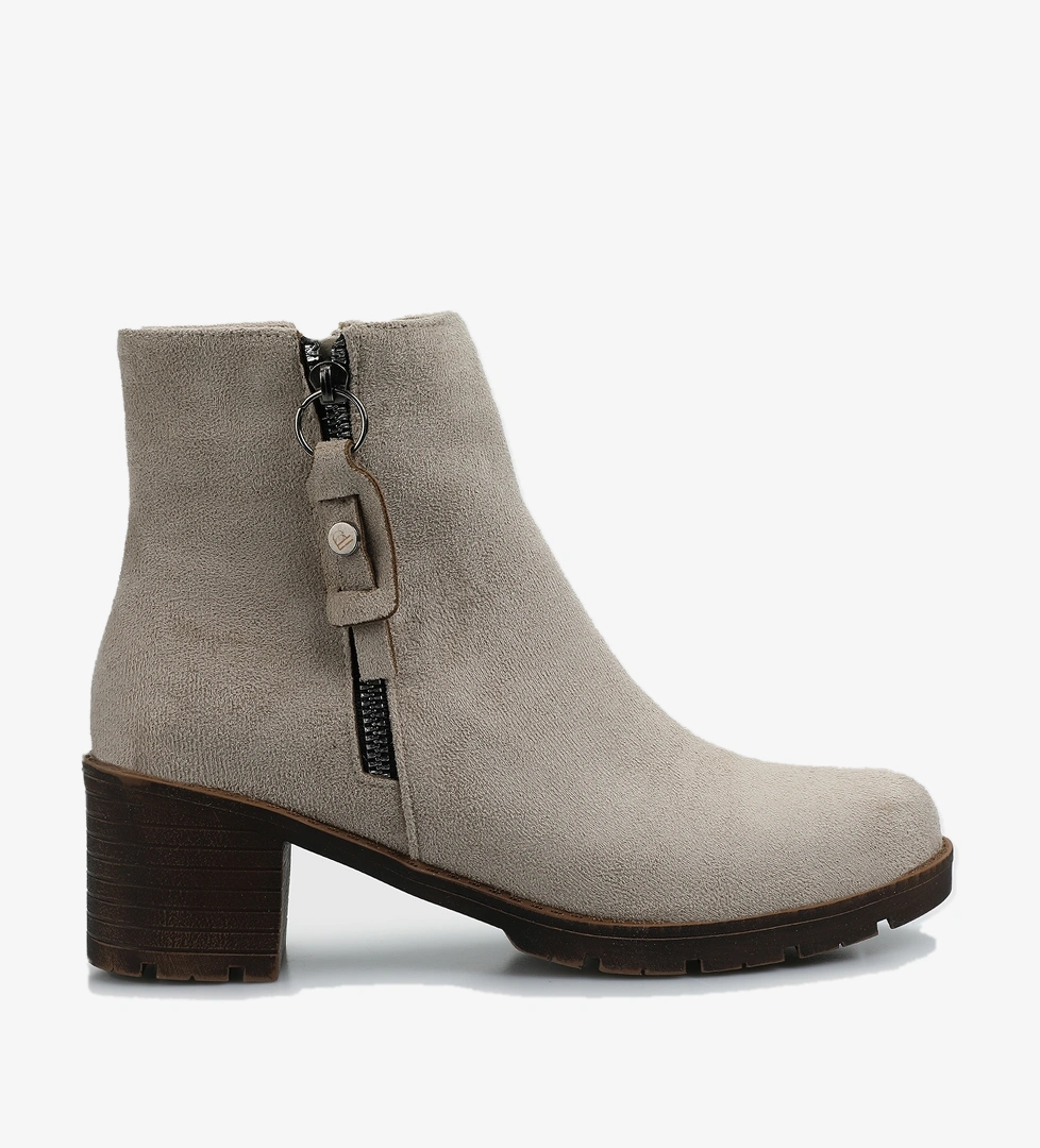 Bej Kadın Bot - Görsel 1