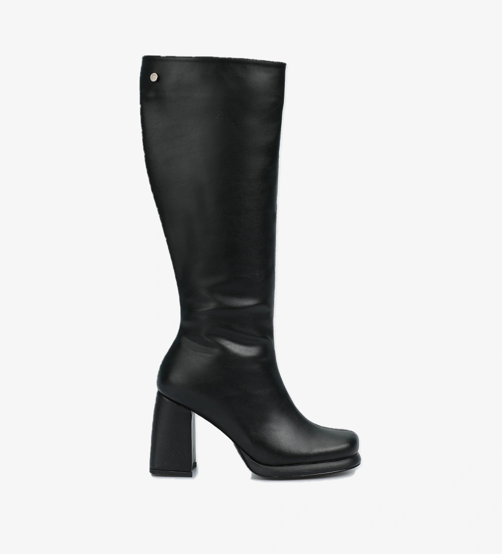 Siyah Kadın Bot - Görsel 1