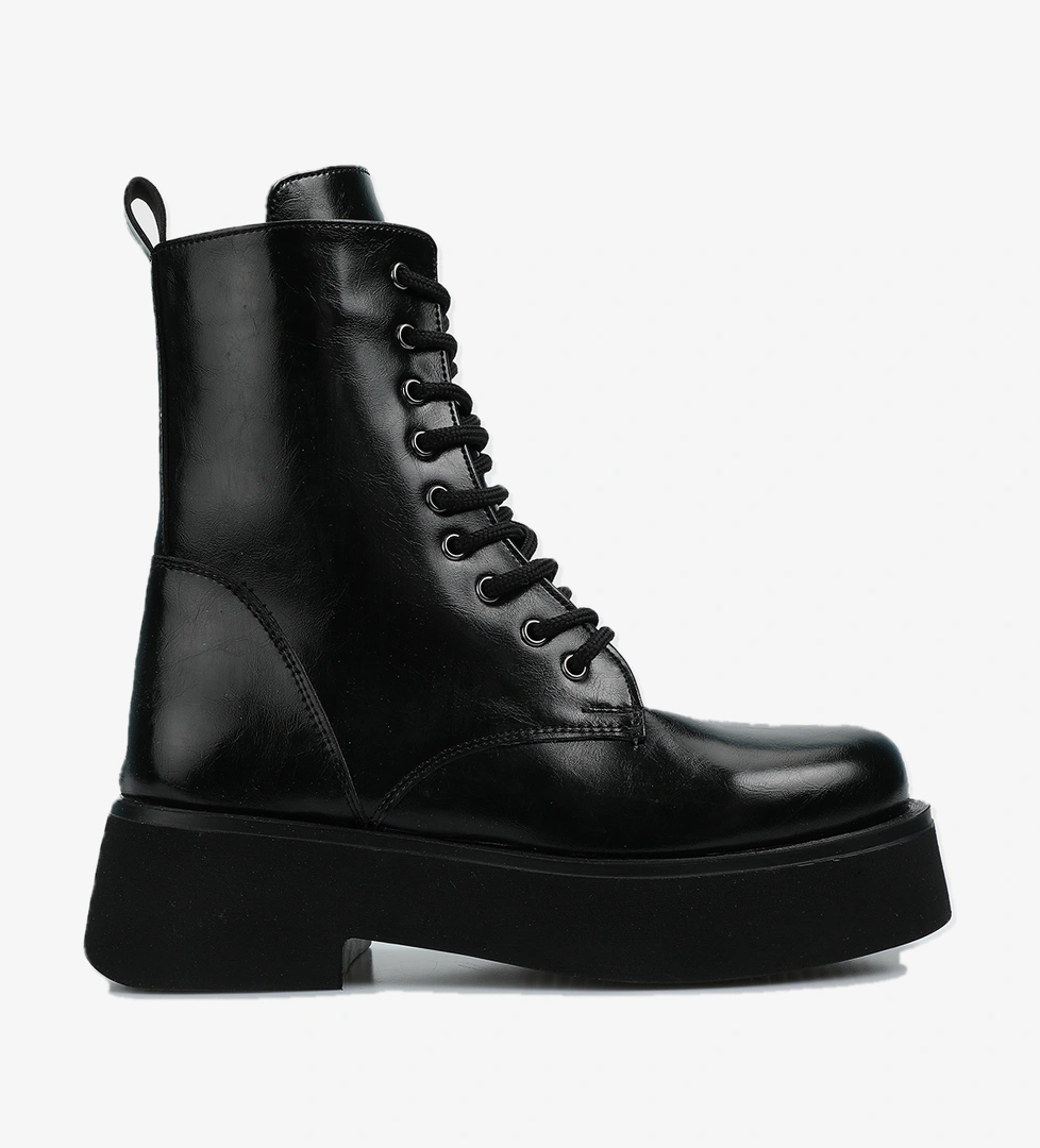 Siyah Kadın Bot - Görsel 1