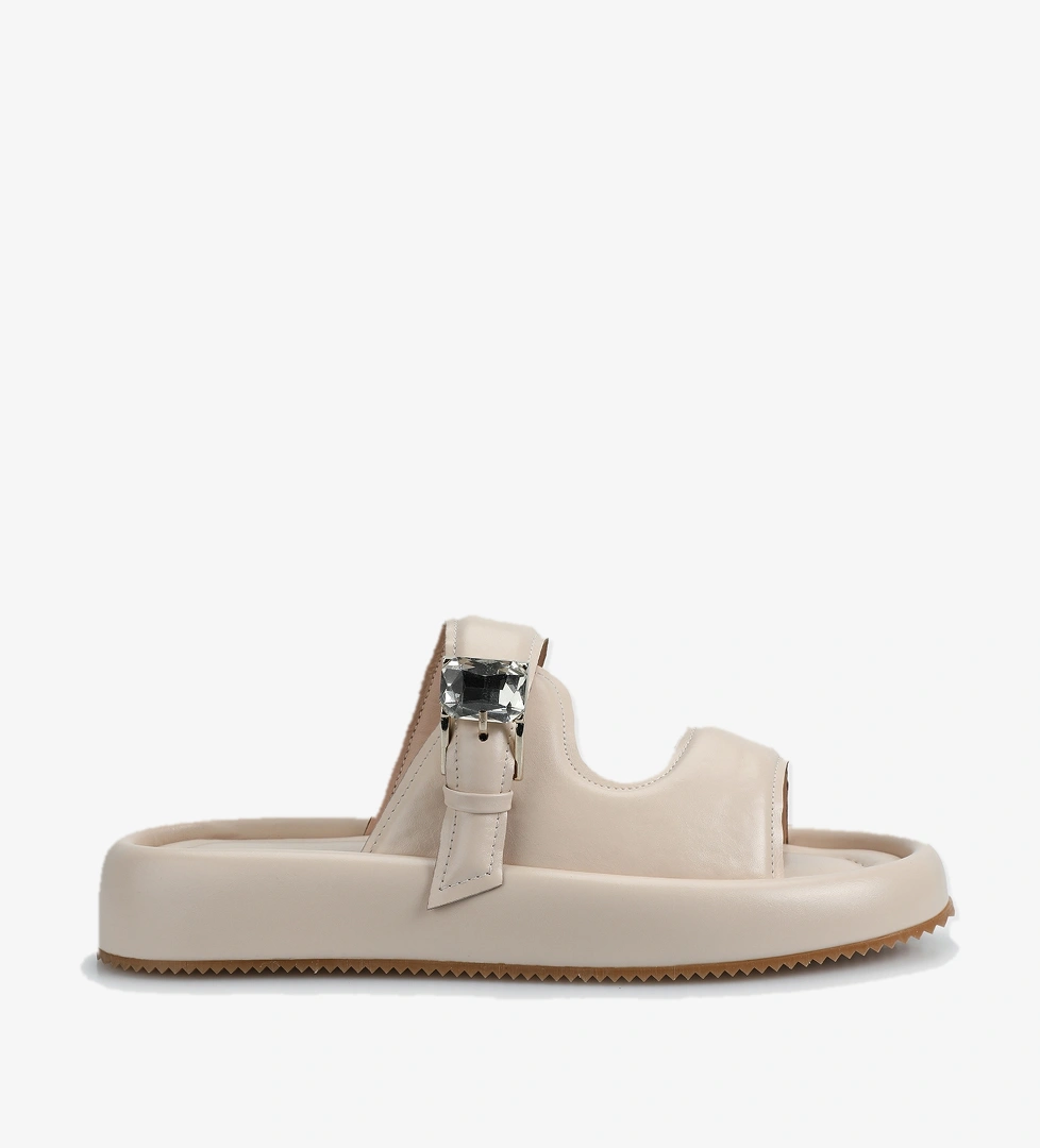 Bej Kadın Terlik - Görsel 1