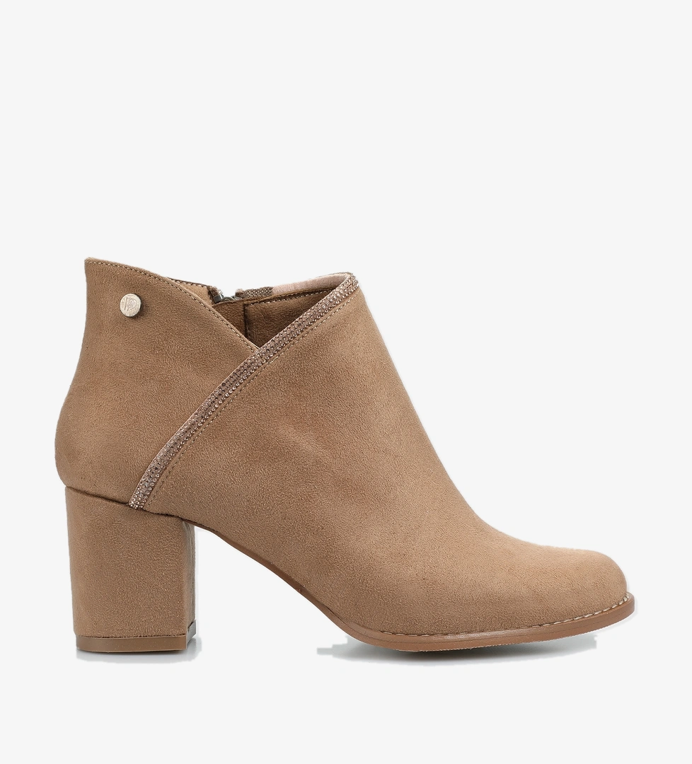 Vizon Kadın Bot - Görsel 1