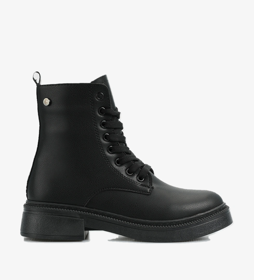 Siyah Kadın Bot - Görsel 1