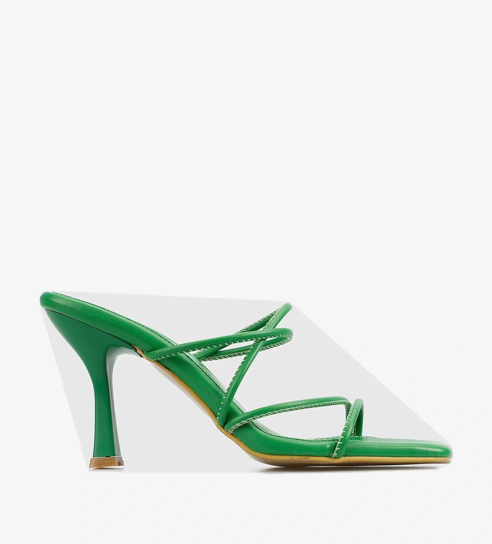 Yeşil Kadın Terlik - Görsel 1