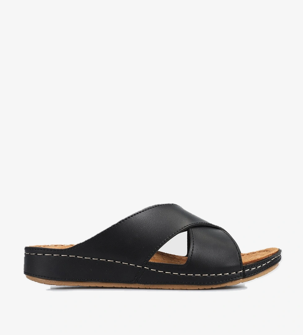 Siyah Kadın Terlik - Görsel 1