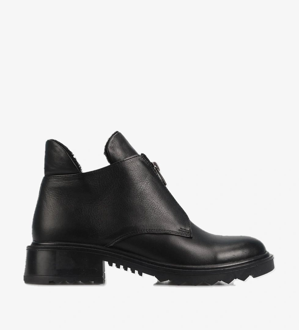 Siyah Deri Kadın Bot - Görsel 1