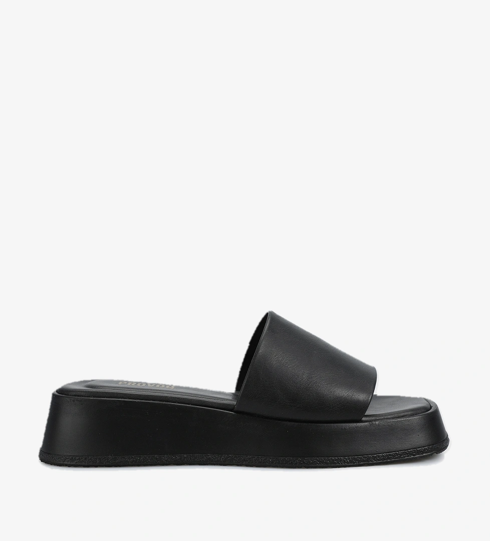 Siyah Kadın Terlik - Görsel 1