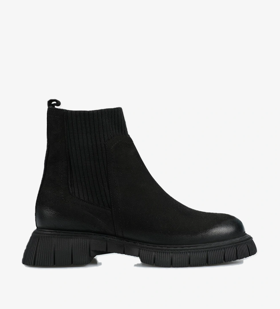 Siyah Deri Kadın Bot - Görsel 1