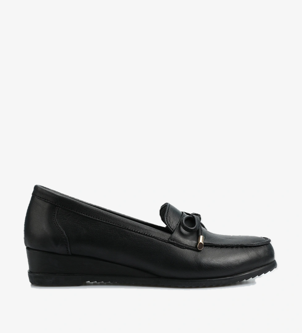 Siyah Deri Kadın Ayakkabı - Görsel 1