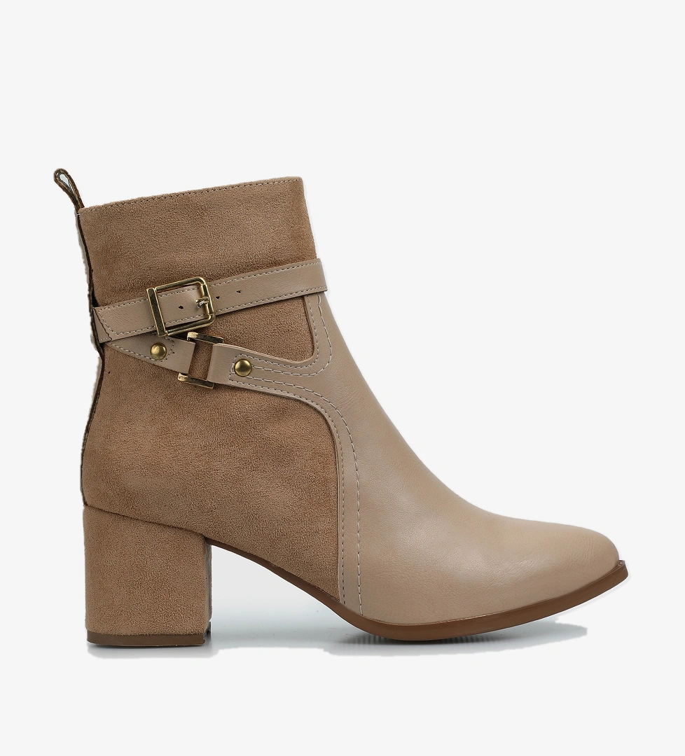 Nude Kadın Bot - Görsel 1