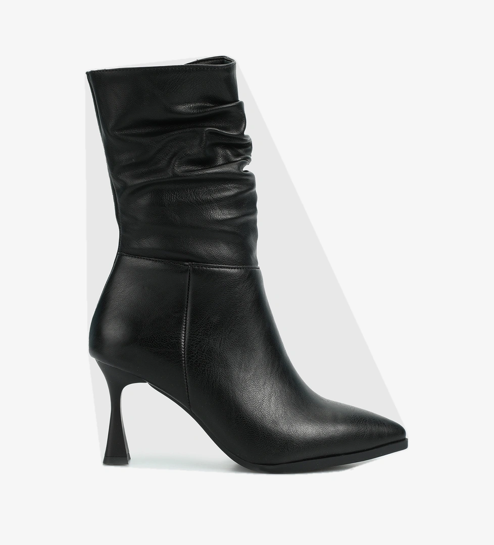 Siyah Kadın Bot - Görsel 1