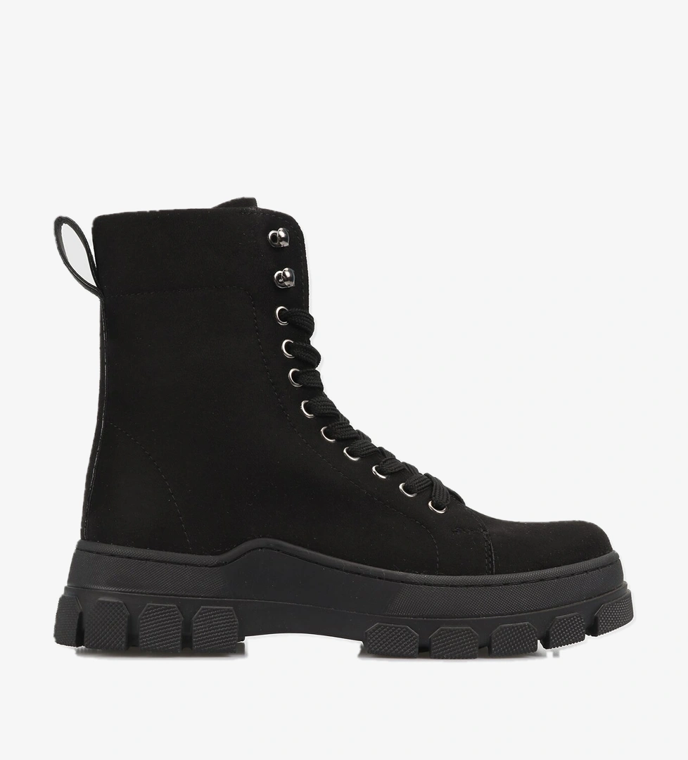 Siyah Kadın Bot - Görsel 1