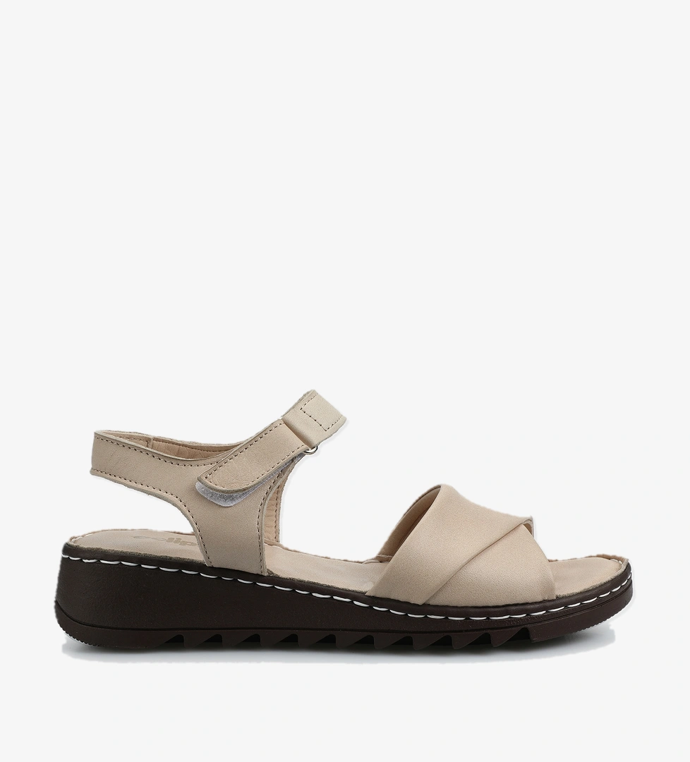 Bej Deri Kadın Konfor Sandalet - Görsel 1