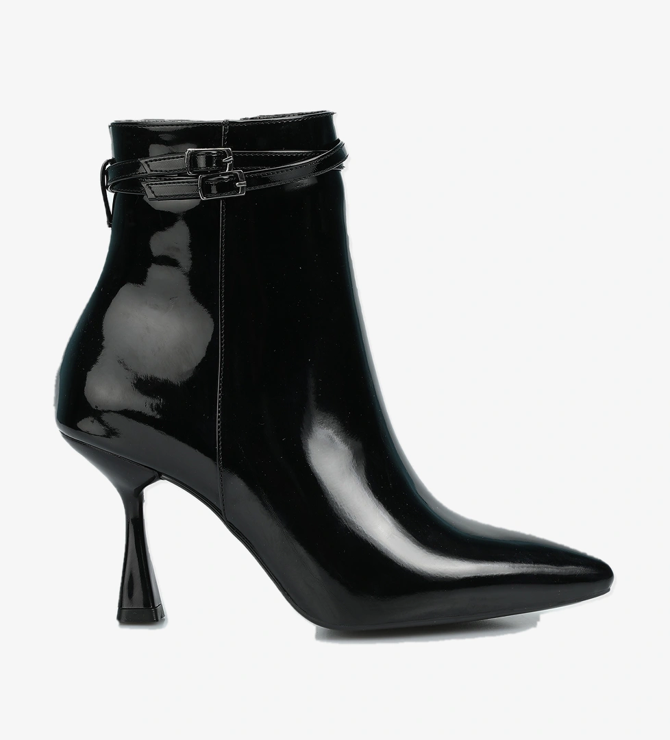 Siyah Kadın Bot - Görsel 1