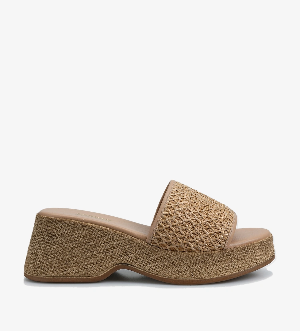 Nude Kadın Terlik - Görsel 1