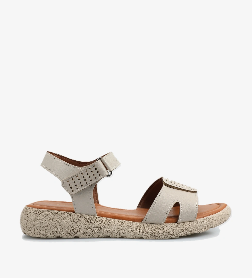 Bej Kadın Düz Sandalet - Görsel 1