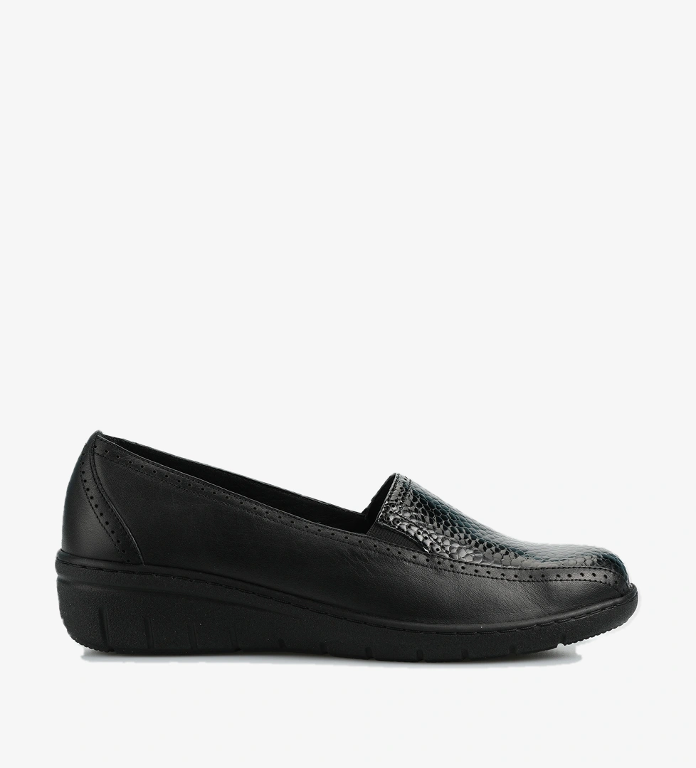 Siyah Deri Kadın Ayakkabı - Görsel 1