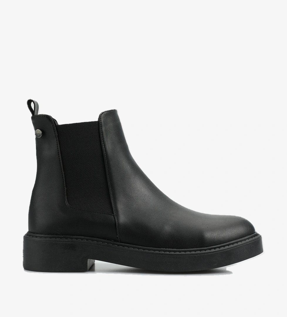 Siyah Kadın Bot - Görsel 1