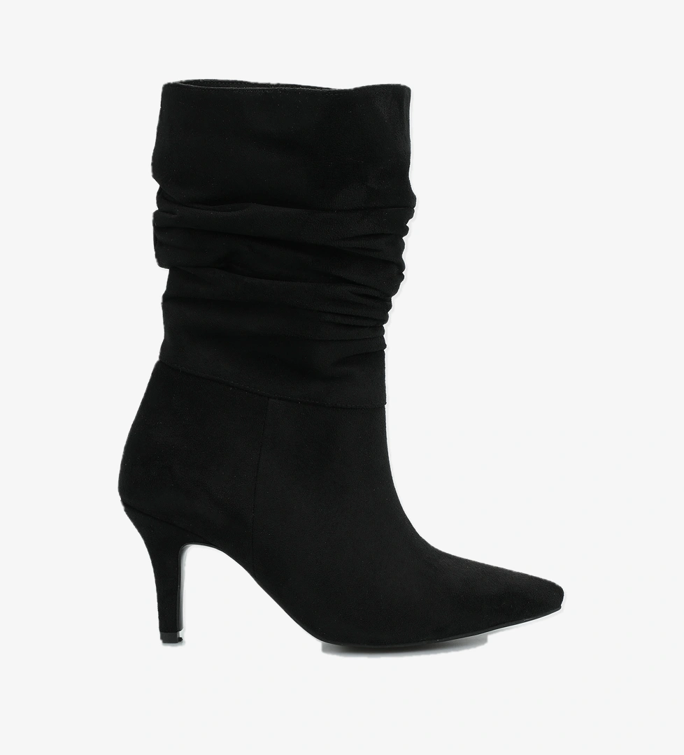 Siyah Kadın Bot - Görsel 1