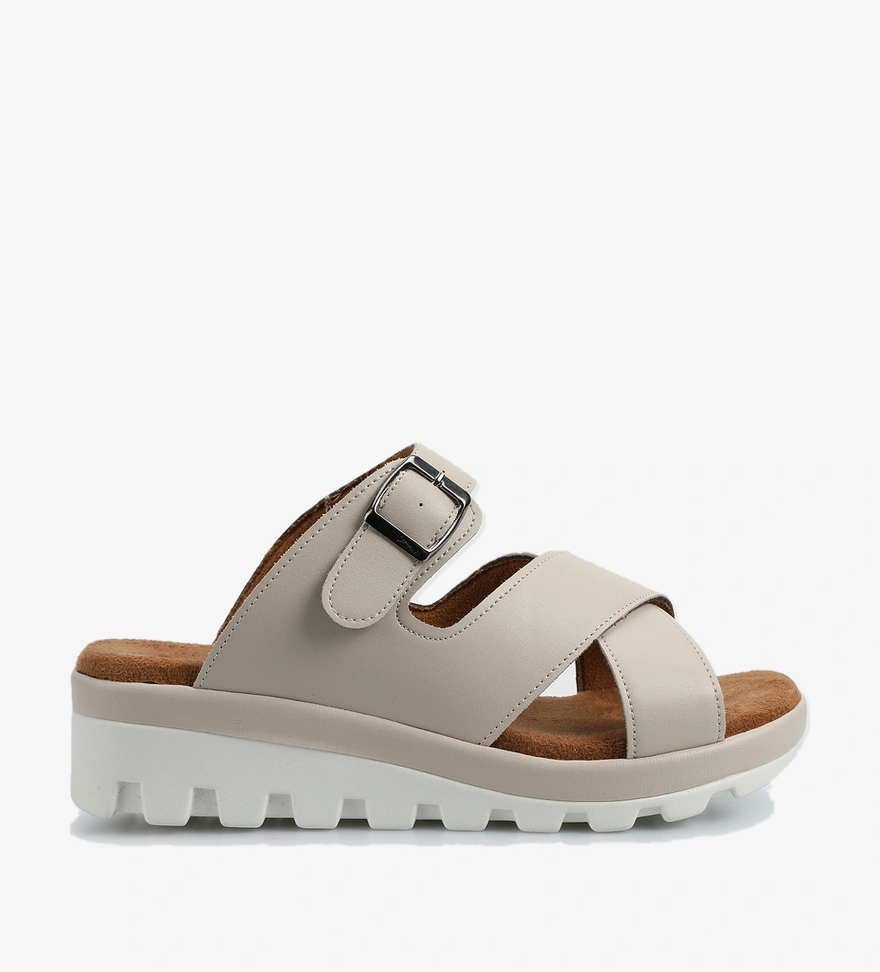 Bej Kadın Terlik - Görsel 1