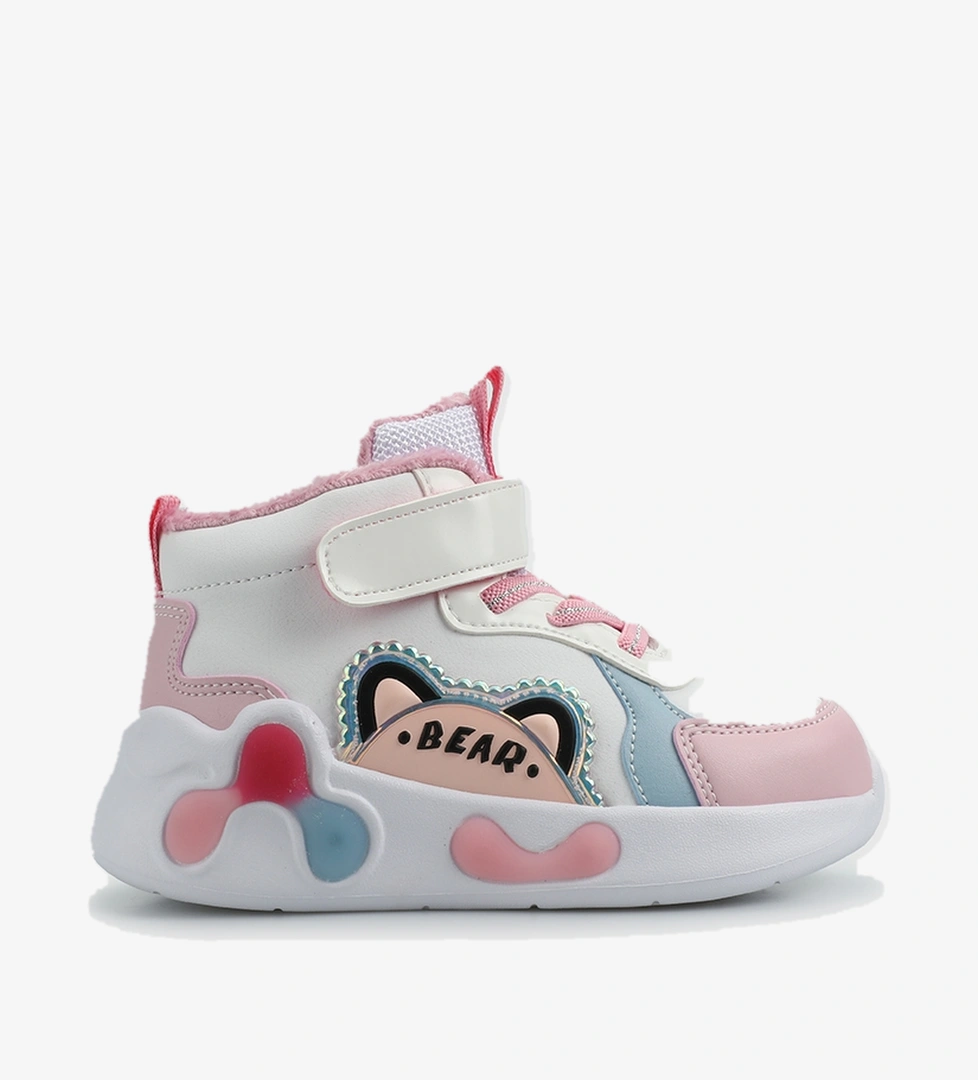 Beyaz Kız Çocuk Bot - Görsel 1