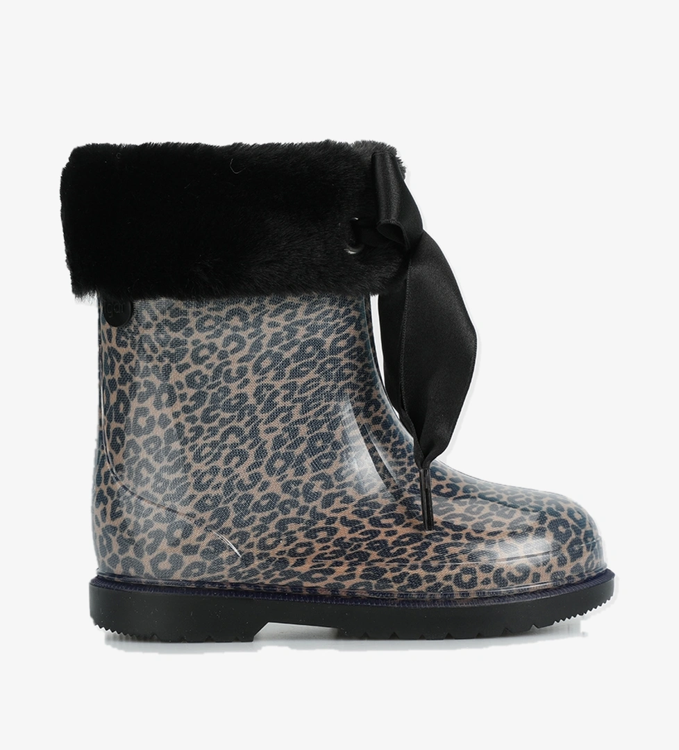 Siyah Yağmur Botu - Görsel 1