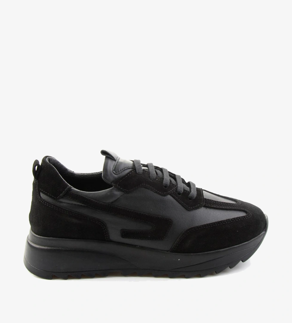 Siyah Süet Kadın Sneaker K01854014102