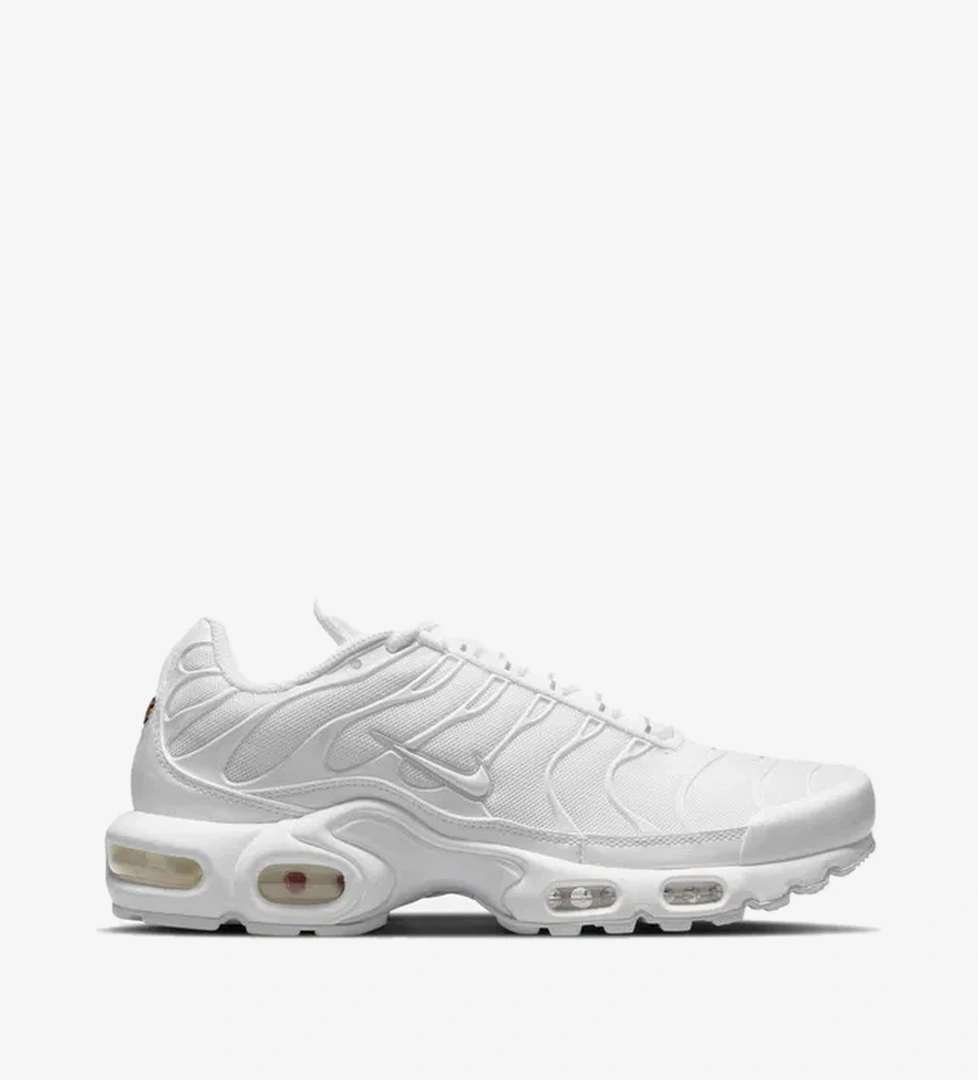 Nike Air Max Plus Kadın Spor Ayakkabı - Görsel 1