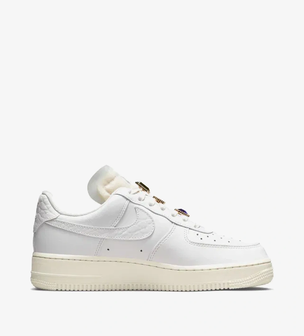 Nike Wmns Air Force 1 Low Premium Kadın Spor Ayakkabı