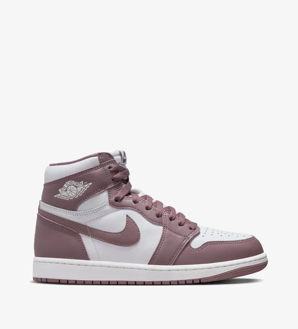 Nike Nike Air Jordan 1 Retro High OG FW24 Erkek Spor Ayakkabı model görseli