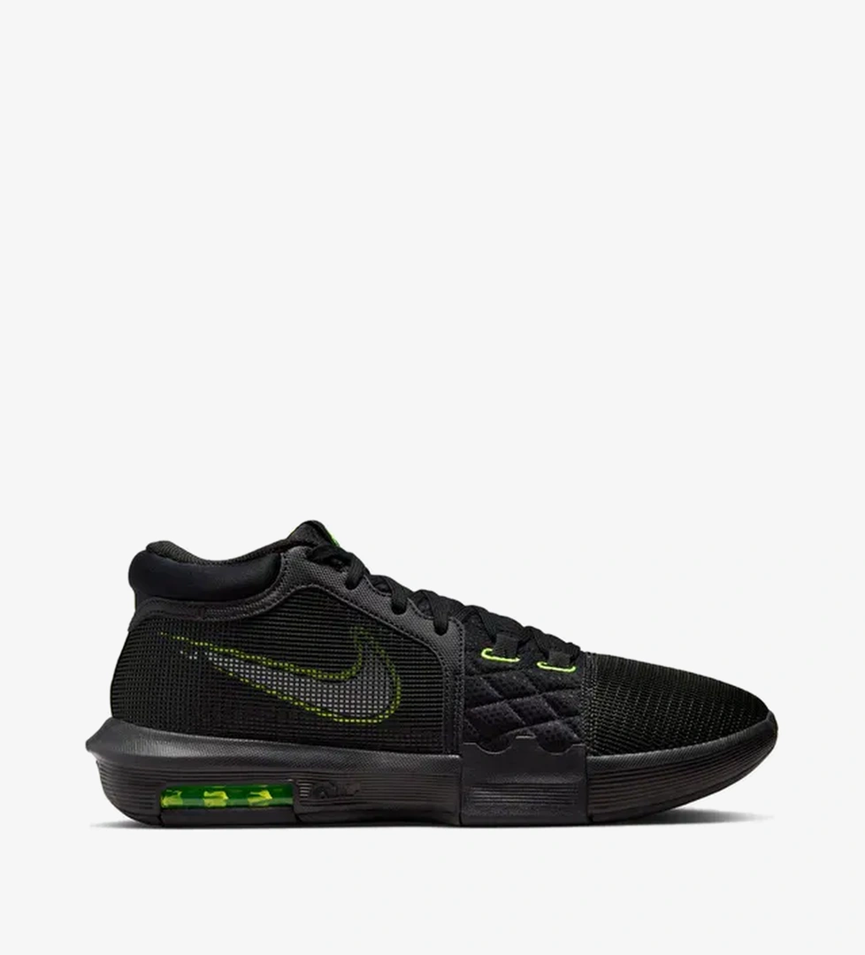 Nike LeBron James Witness VIII Erkek Basketbol Ayakkabısı