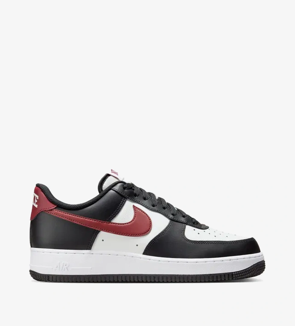 Nike Air Force 1 '07 '24 Erkek Spor Ayakkabı
