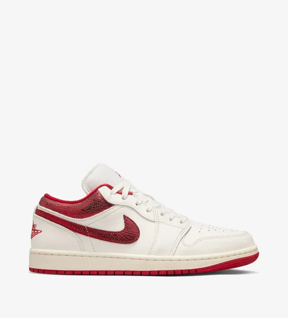 Nike Wmns Air Jordan 1 Low Special Edition Kadın Spor Ayakkabı