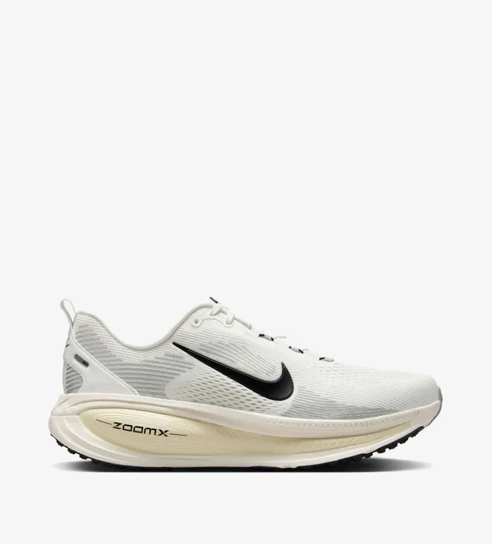 Nike Nike Vomero 18 ZoomX Road Running Erkek Spor Ayakkabı model görseli