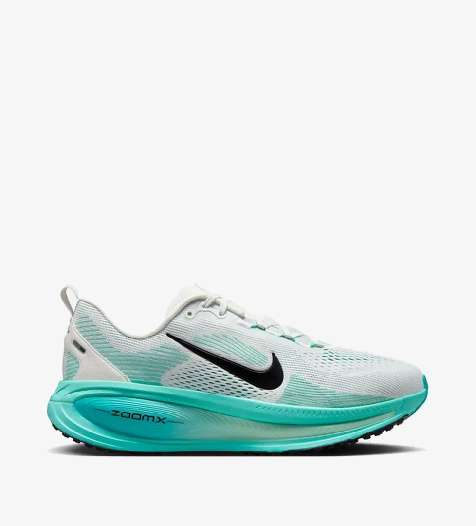 Nike Nike Vomero 18 ZoomX Road Running Erkek Spor Ayakkabı model görseli