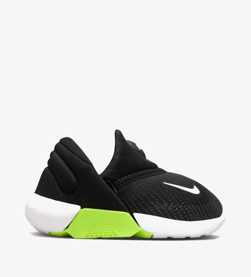 Nike Siyah Nike Swoosh