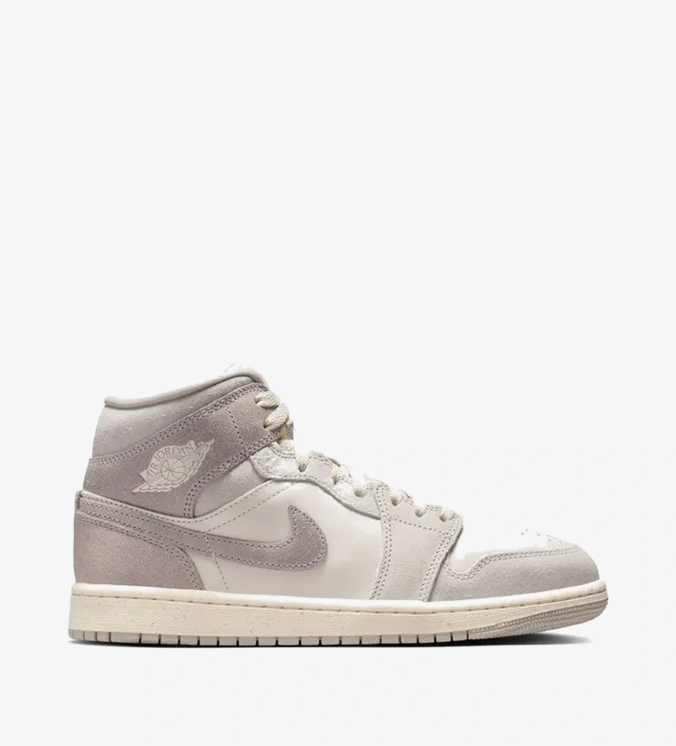 Nike Wmns Air Jordan 1 Mid Se Kadın Spor Ayakkabı