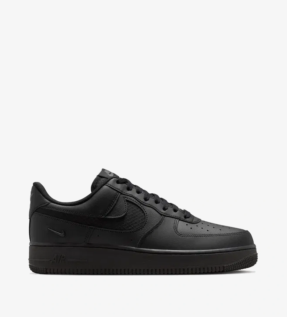 Nike Nike Air Force 1 '07 Lv8 FA25 Erkek Spor Ayakkabı model görseli